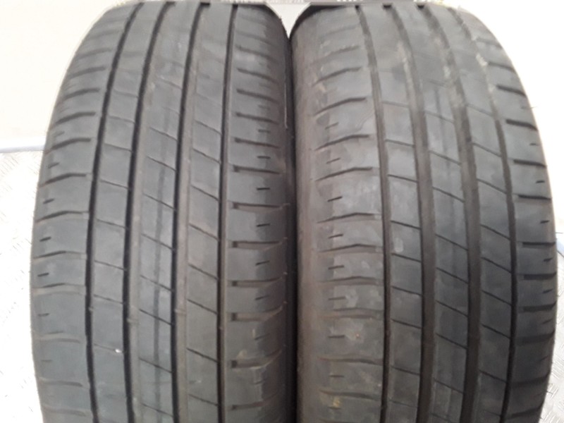 Recambio de neumatico pareja para neumaticos reutilizados - referencia OEM IAM 185601588H BFGOODRICH 185/60/15/88H