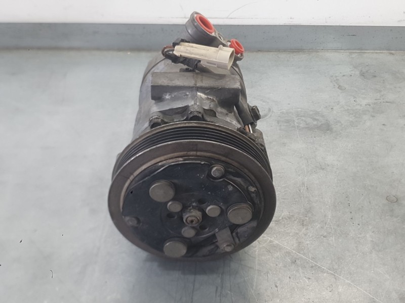 Recambio de compresor aire acondicionado para opel corsa c (x01) 1.2 (f08, f68) referencia OEM IAM 93176863  93176876
