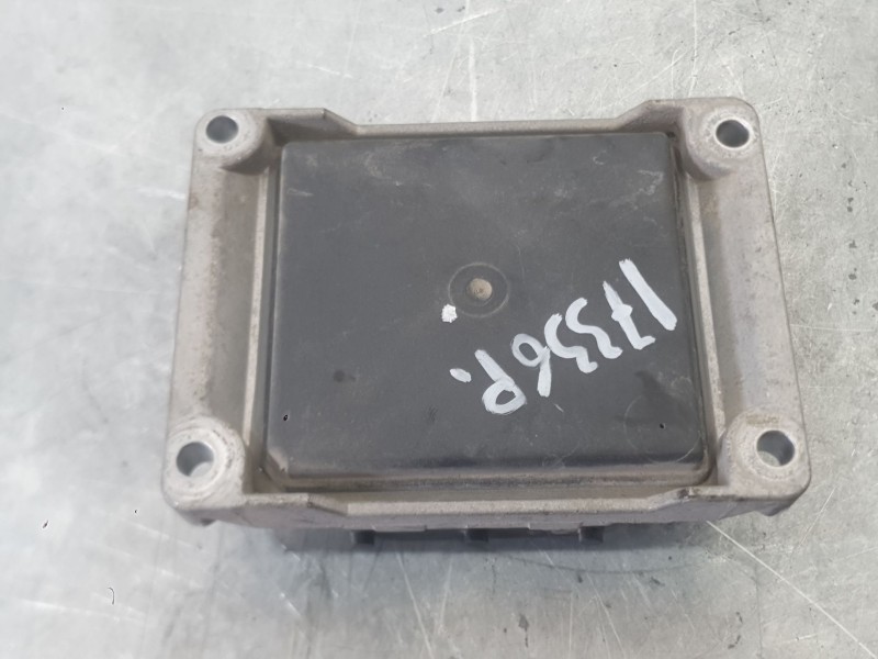 Recambio de centralita motor uce para opel corsa c (x01) 1.2 (f08, f68) referencia OEM IAM   