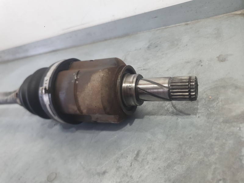 Recambio de transmision delantera derecha para opel corsa c (x01) 1.2 (f08, f68) referencia OEM IAM 26076882  