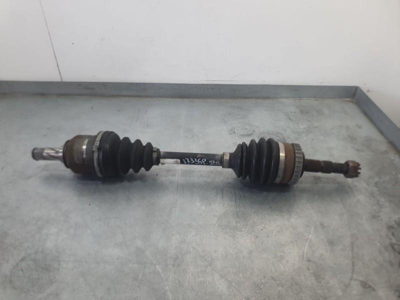 Recambio de transmision delantera izquierda para opel corsa c (x01) 1.2 (f08, f68) referencia OEM IAM 26076883  