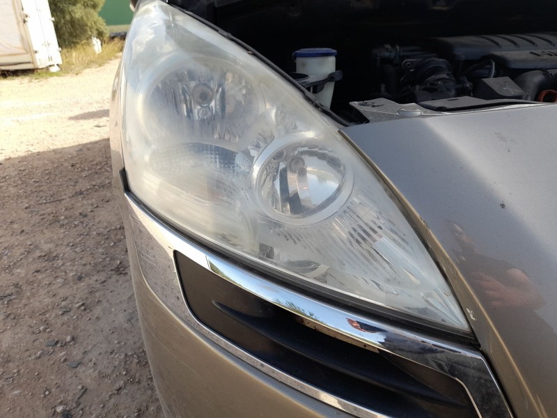 Recambio de faro derecho para peugeot 5008 (0u_, 0e_) 1.6 hdi referencia OEM IAM 9682519080  