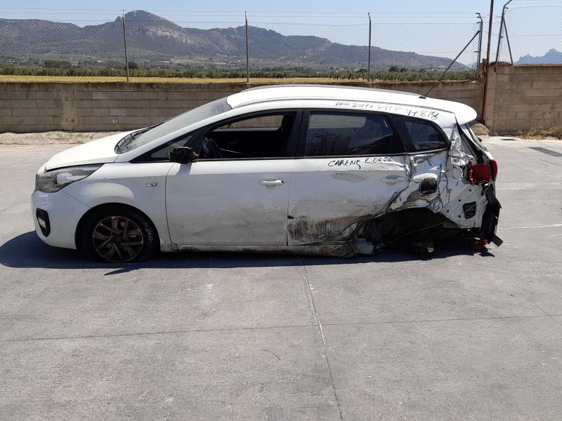 kia carens iv del año 2017