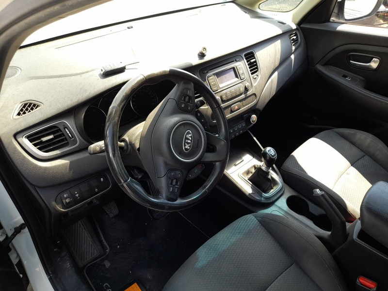 kia carens iv del año 2017