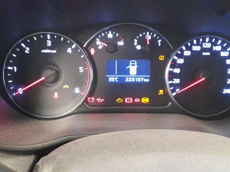 kia carens iv del año 2017