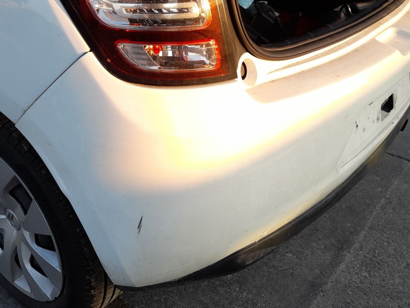 Recambio de paragolpes trasero para citroën c3 ii (sc_) 1.0 vti 68 referencia OEM IAM 7410KY TOCADO 