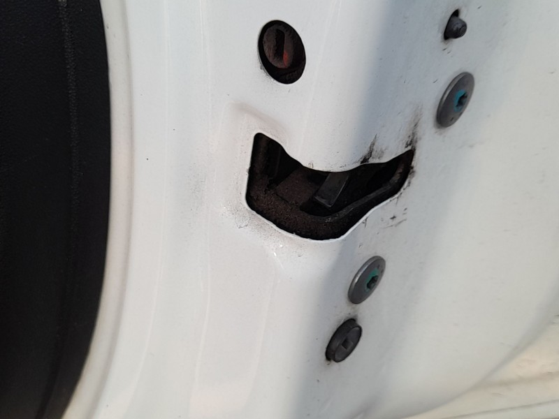 Recambio de cerradura puerta trasera derecha para citroën c3 ii (sc_) 1.0 vti 68 referencia OEM IAM 9800624980  