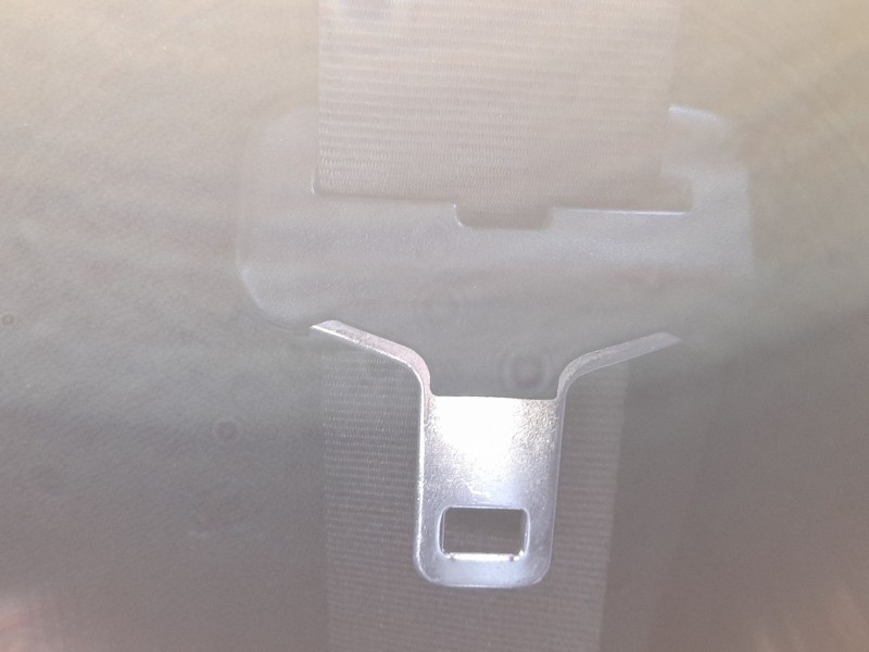 Recambio de cinturon seguridad trasero izquierdo para citroën c3 ii (sc_) 1.0 vti 68 referencia OEM IAM 8976F1  