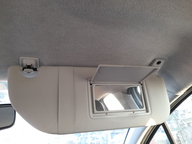 Recambio de parasol derecho para citroën c3 ii (sc_) 1.0 vti 68 referencia OEM IAM 16121658BJ  