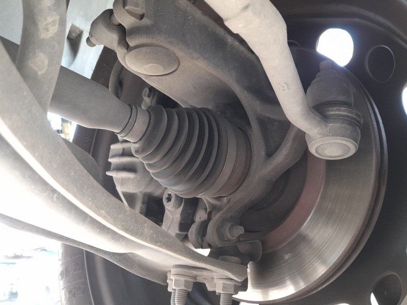 Recambio de mangueta delantera derecha para citroën c3 ii (sc_) 1.0 vti 68 referencia OEM IAM 1607557580  