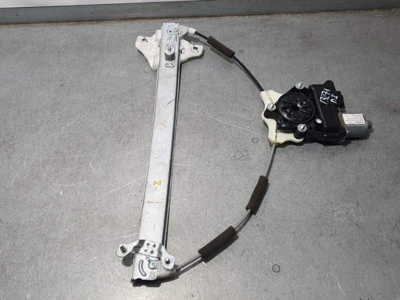 Recambio de elevalunas delantero izquierdo para hyundai i20 classic referencia OEM IAM 82450C8010 F00S1W2152 BOSCH ELECTRICO 6 P