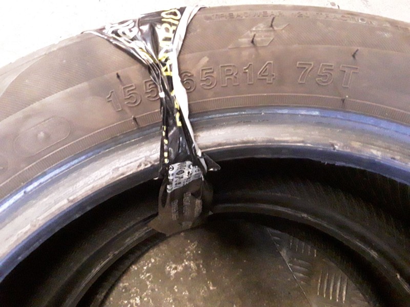 Recambio de neumatico pareja para neumaticos reutilizados - referencia OEM IAM 155651475T APTANY 155/65/14/75T