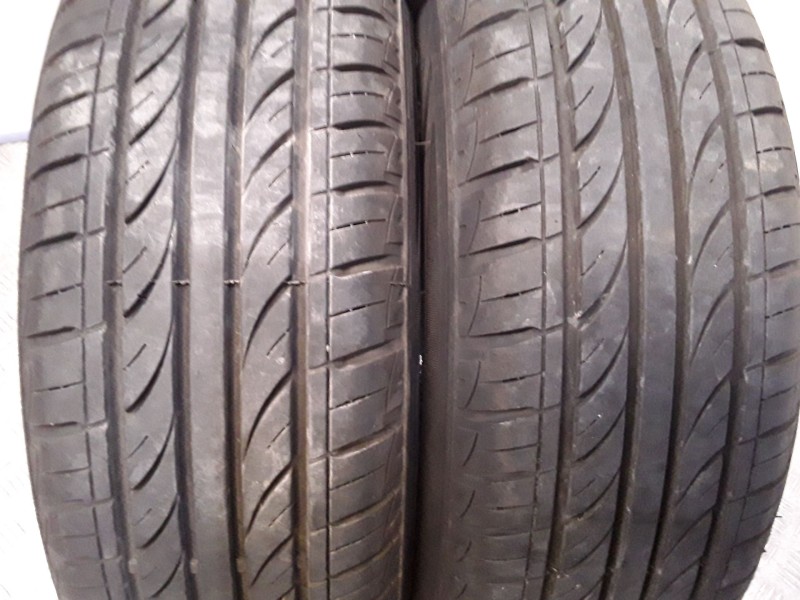 Recambio de neumatico pareja para neumaticos reutilizados - referencia OEM IAM 155651475T MAZZINI 155/65/14/75T