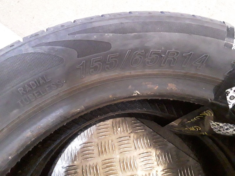 Recambio de neumatico pareja para neumaticos reutilizados - referencia OEM IAM 155651475T MAZZINI 155/65/14/75T