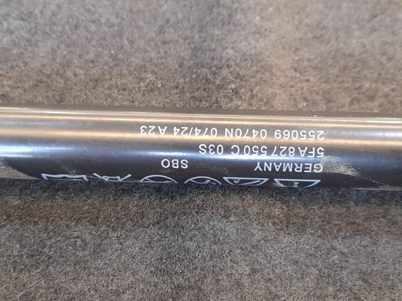 Recambio de amortiguadores maletero / porton para seat leon (kl1, klg) 1.5 etsi referencia OEM IAM 5FA827550C  