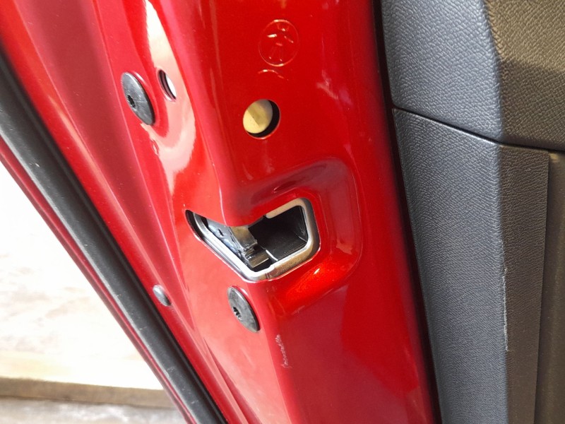 Recambio de cerradura puerta trasera izquierda para seat leon (kl1, klg) 1.5 etsi referencia OEM IAM 5TA839015Q  