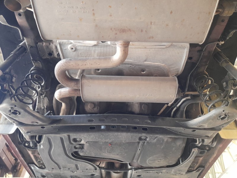 Recambio de puente trasero para seat leon (kl1, klg) 1.5 etsi referencia OEM IAM 5Q0501049BJ DISCO C/ABS 5 TORNILLOS 