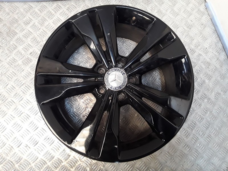 Recambio de llanta aluminio para mercedes-benz cla coupé (c117) cla 220 cdi / d (117.303) referencia OEM IAM 7.5X18 5 TORN ET52 