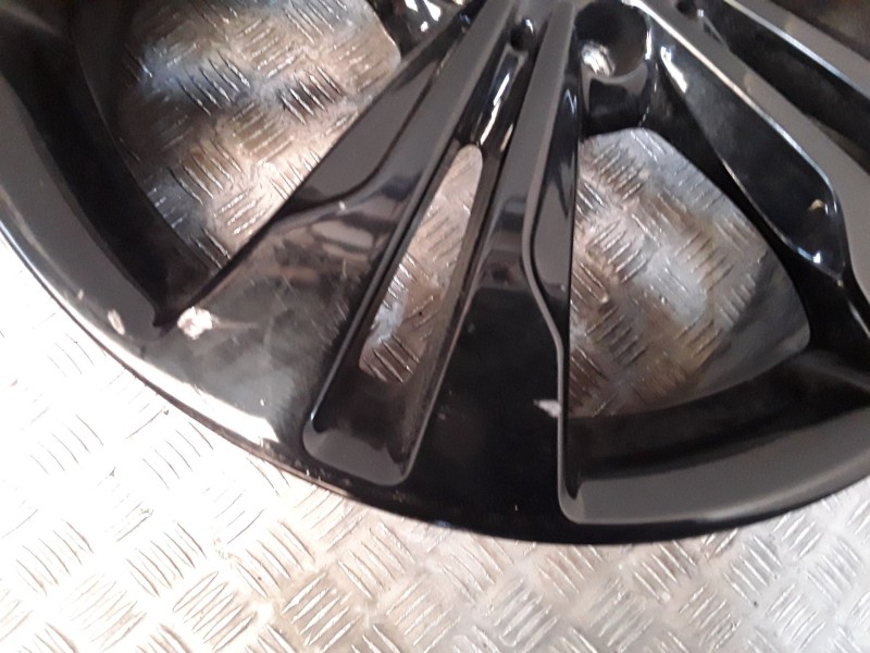 Recambio de llanta aluminio para mercedes-benz cla coupé (c117) cla 220 cdi / d (117.303) referencia OEM IAM 7.5X18 5 TORN ET52 