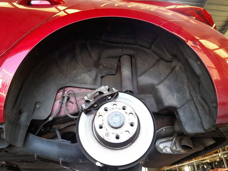 Recambio de plastico pase rueda tras. izq. para seat leon (kl1, klg) 1.5 etsi referencia OEM IAM 5F9810971A  