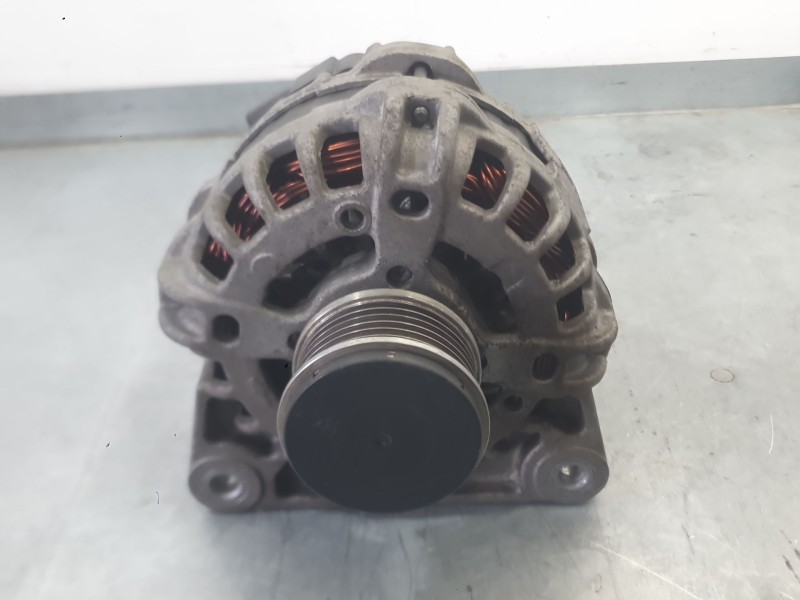 Recambio de alternador para dacia sandero ii (b8_) 1.5 dci referencia OEM IAM 231003015R 231008918R 