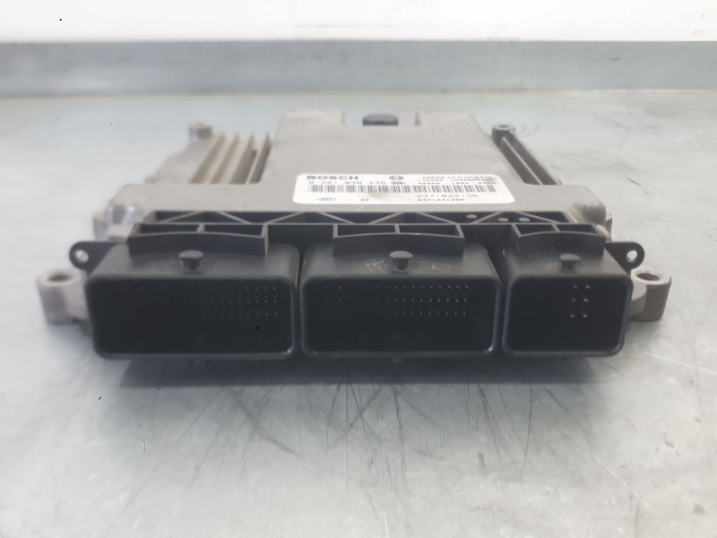 Recambio de centralita motor uce para dacia sandero ii (b8_) 1.5 dci referencia OEM IAM 237104128R  