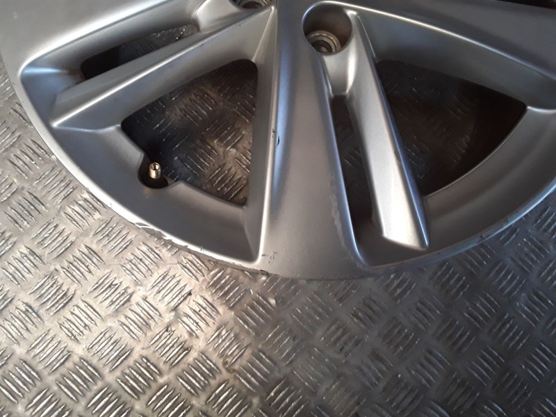 Recambio de llanta aluminio para opel grandland / grandland x (a18, p1uo) 1.6 turbo d (75) referencia OEM IAM 7X17 5 TORN ET42 A