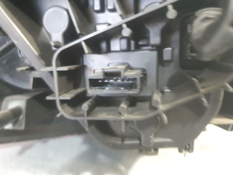 Recambio de piloto trasero derecho para dacia sandero ii (b8_) 1.5 dci referencia OEM IAM 265500465R  