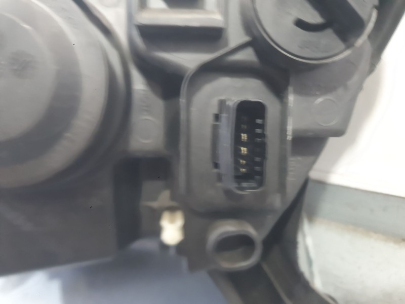 Recambio de faro derecho para dacia sandero ii (b8_) 1.5 dci referencia OEM IAM 260105344R  