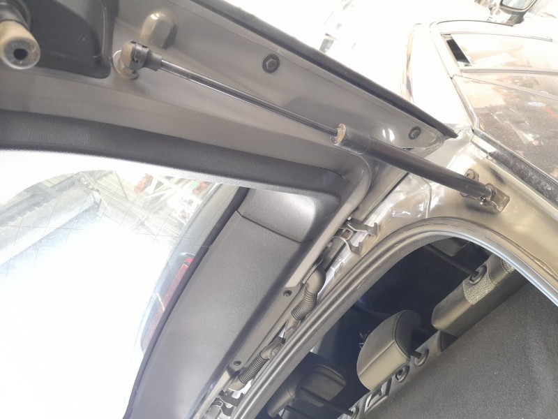 Recambio de amortiguadores maletero / porton para peugeot 2008 ii (ud_, us_, uy_, uj_, ur_, uc_) 1.2 puretech 130 referencia OEM