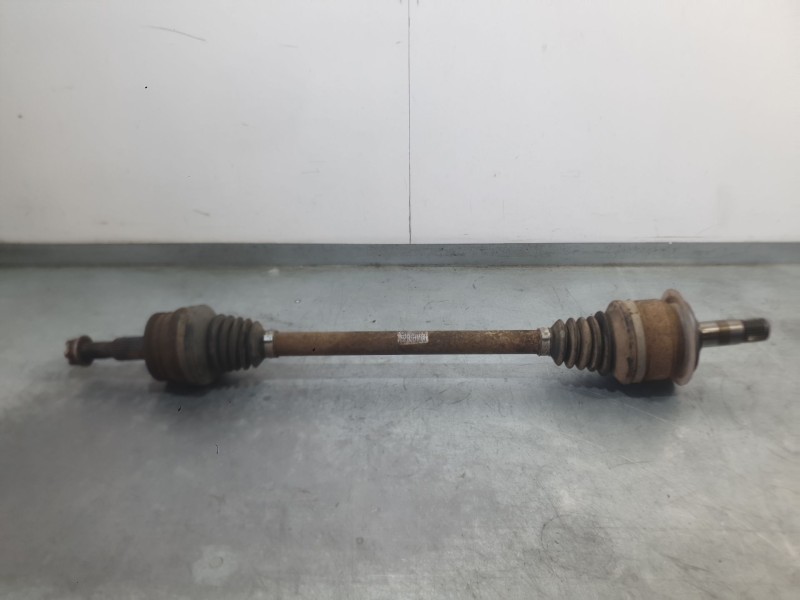 Recambio de transmision trasera derecha para chrysler 300c (lx, le) 3.0 crd referencia OEM IAM 05180490AC  