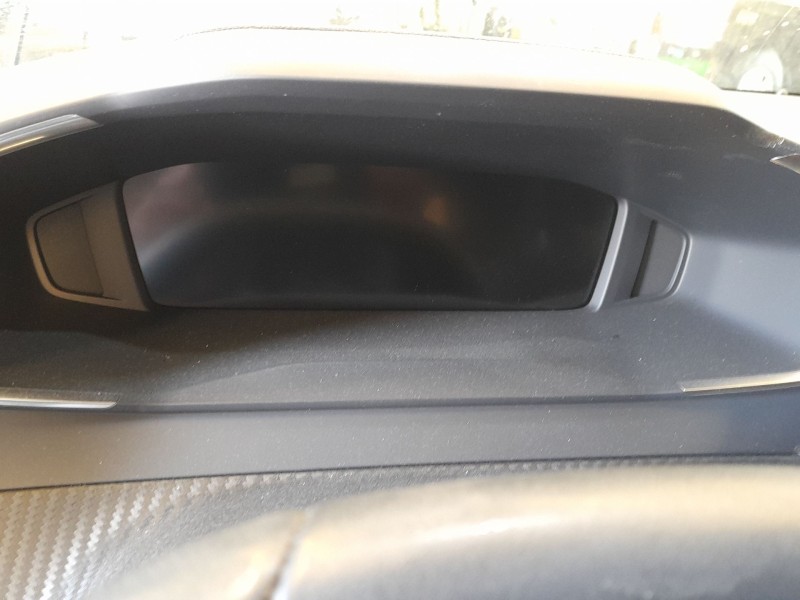 Recambio de cuadro instrumentos para peugeot 2008 ii (ud_, us_, uy_, uj_, ur_, uc_) 1.2 puretech 130 referencia OEM IAM 98626690