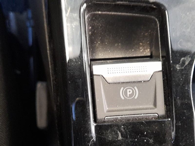 Recambio de palanca freno de mano para peugeot 2008 ii (ud_, us_, uy_, uj_, ur_, uc_) 1.2 puretech 130 referencia OEM IAM 982476