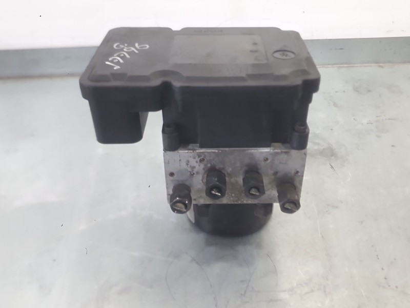Recambio de abs para chrysler 300c (lx, le) 3.0 crd referencia OEM IAM 68004546AA  
