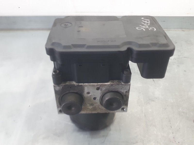Recambio de abs para chrysler 300c (lx, le) 3.0 crd referencia OEM IAM 68004546AA  