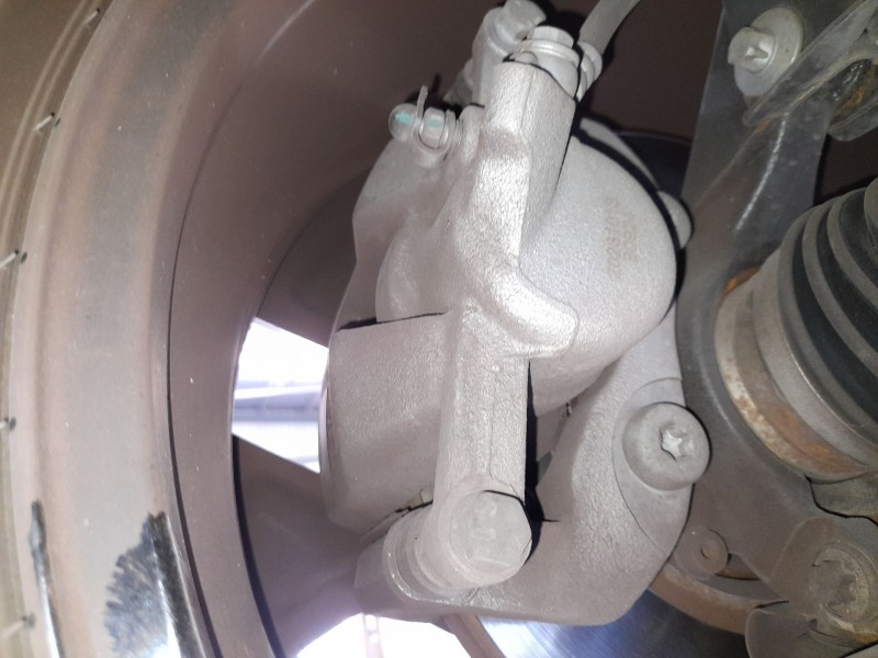 Recambio de pinza freno delantera derecha para peugeot 2008 ii (ud_, us_, uy_, uj_, ur_, uc_) 1.2 puretech 130 referencia OEM IA