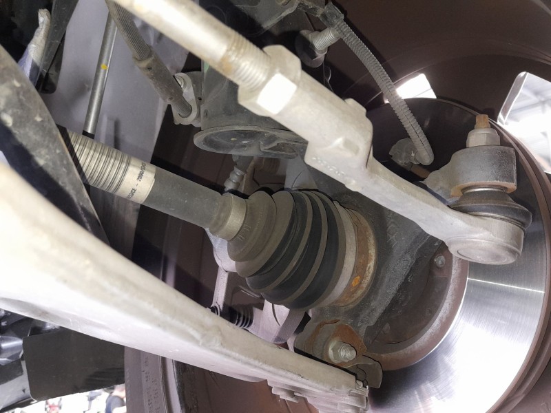 Recambio de mangueta delantera derecha para peugeot 2008 ii (ud_, us_, uy_, uj_, ur_, uc_) 1.2 puretech 130 referencia OEM IAM 9