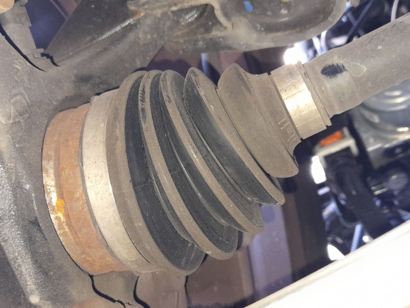 Recambio de transmision delantera derecha para peugeot 2008 ii (ud_, us_, uy_, uj_, ur_, uc_) 1.2 puretech 130 referencia OEM IA