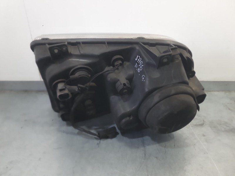 Recambio de faro derecho para chrysler 300c (lx, le) 3.0 crd referencia OEM IAM 57010760AA  