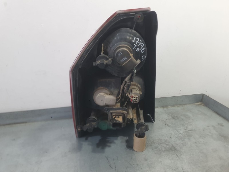 Recambio de piloto trasero derecho para chrysler 300c (lx, le) 3.0 crd referencia OEM IAM 04805854AE  
