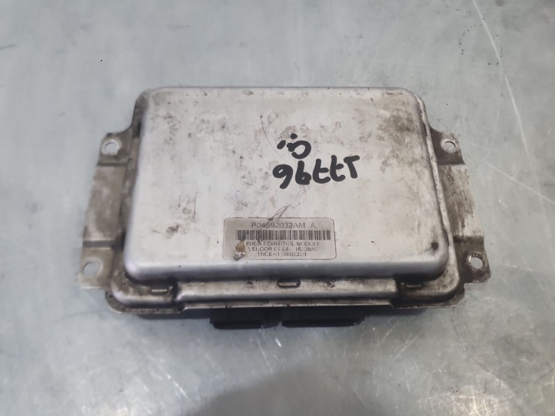 Recambio de centralita motor uce para chrysler 300c (lx, le) 3.0 crd referencia OEM IAM 04692230AI  