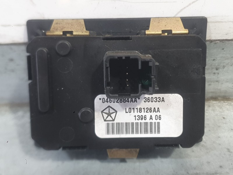Recambio de mando luces para chrysler 300c (lx, le) 3.0 crd referencia OEM IAM 68019678AE  