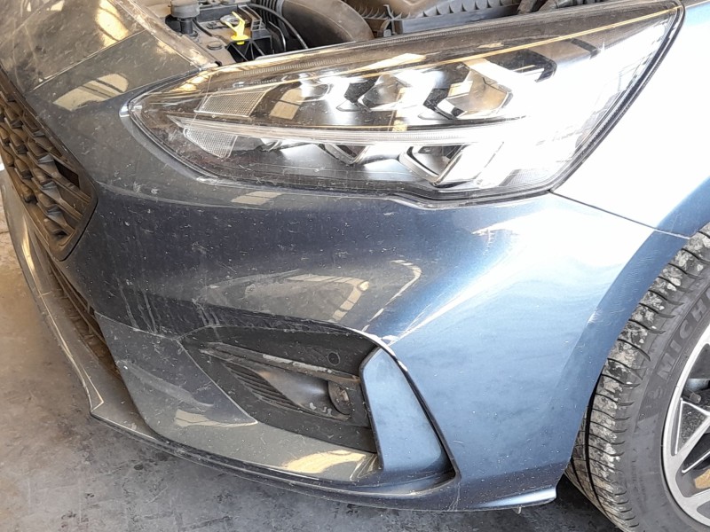 Recambio de paragolpes delantero para ford focus iv (hn) 1.5 ecoblue referencia OEM IAM 2202279 ROZADO 