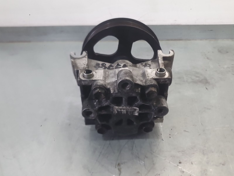 Recambio de bomba direccion para ford tourneo connect 1.8 tdci referencia OEM IAM 1439617  