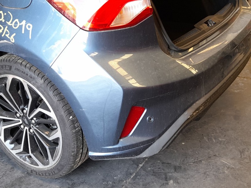 Recambio de paragolpes trasero para ford focus iv (hn) 1.5 ecoblue referencia OEM IAM 2516296 ROZADO 