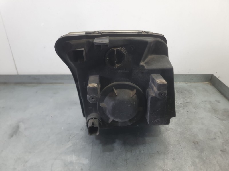 Recambio de faro izquierdo para ford tourneo connect 1.8 tdci referencia OEM IAM 1346495  