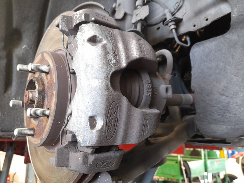 Recambio de pinza freno delantera derecha para ford focus iv (hn) 1.5 ecoblue referencia OEM IAM 2501026 2500951 