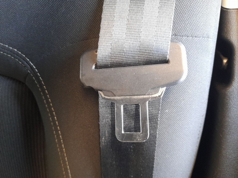 Recambio de cinturon seguridad trasero izquierdo para fiat tipo station wagon (356_, 357_) 1.3 d (356wxh1a) referencia OEM IAM 7