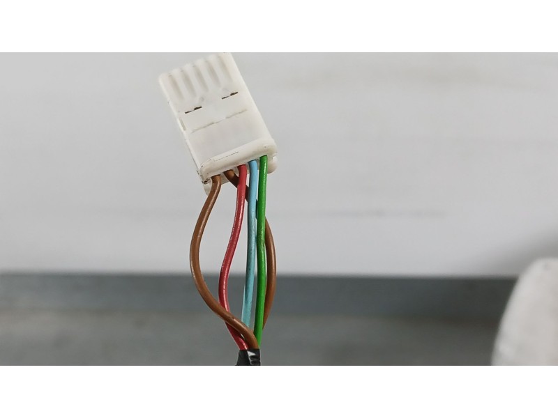 Recambio de retrovisor derecho para toyota aygo (_b4_) 1.0 (kgb40) referencia OEM IAM 879100H081  