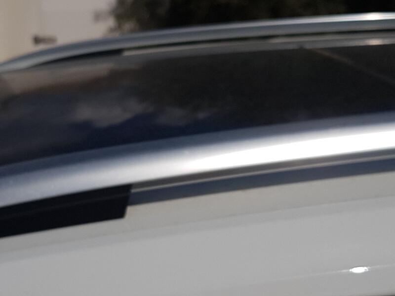 Recambio de barras techo para volkswagen touran (5t1) 1.6 tdi referencia OEM IAM 5TA860043J TOCADAS 5TA860043J IZQUIERDA 5TA8600